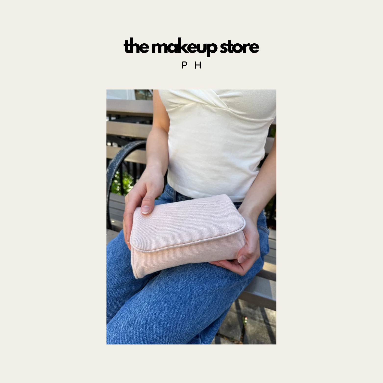 Brandy Melville Makeup Pouch